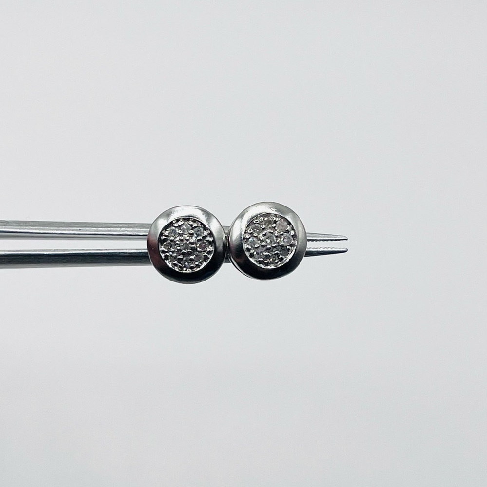 Natural Diamond Stud Earrings 925 Sterling Silver - Picture 5 of 6